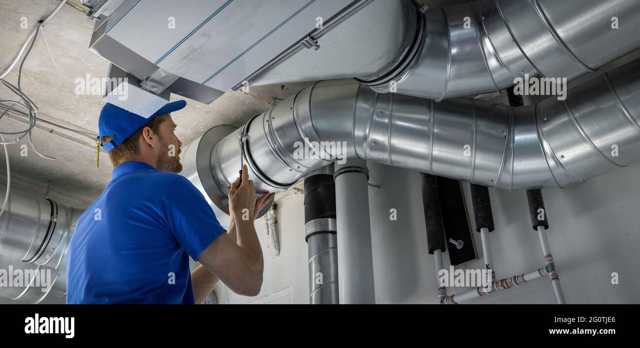 Air conditioning ducting hires stock photography and images Alamy