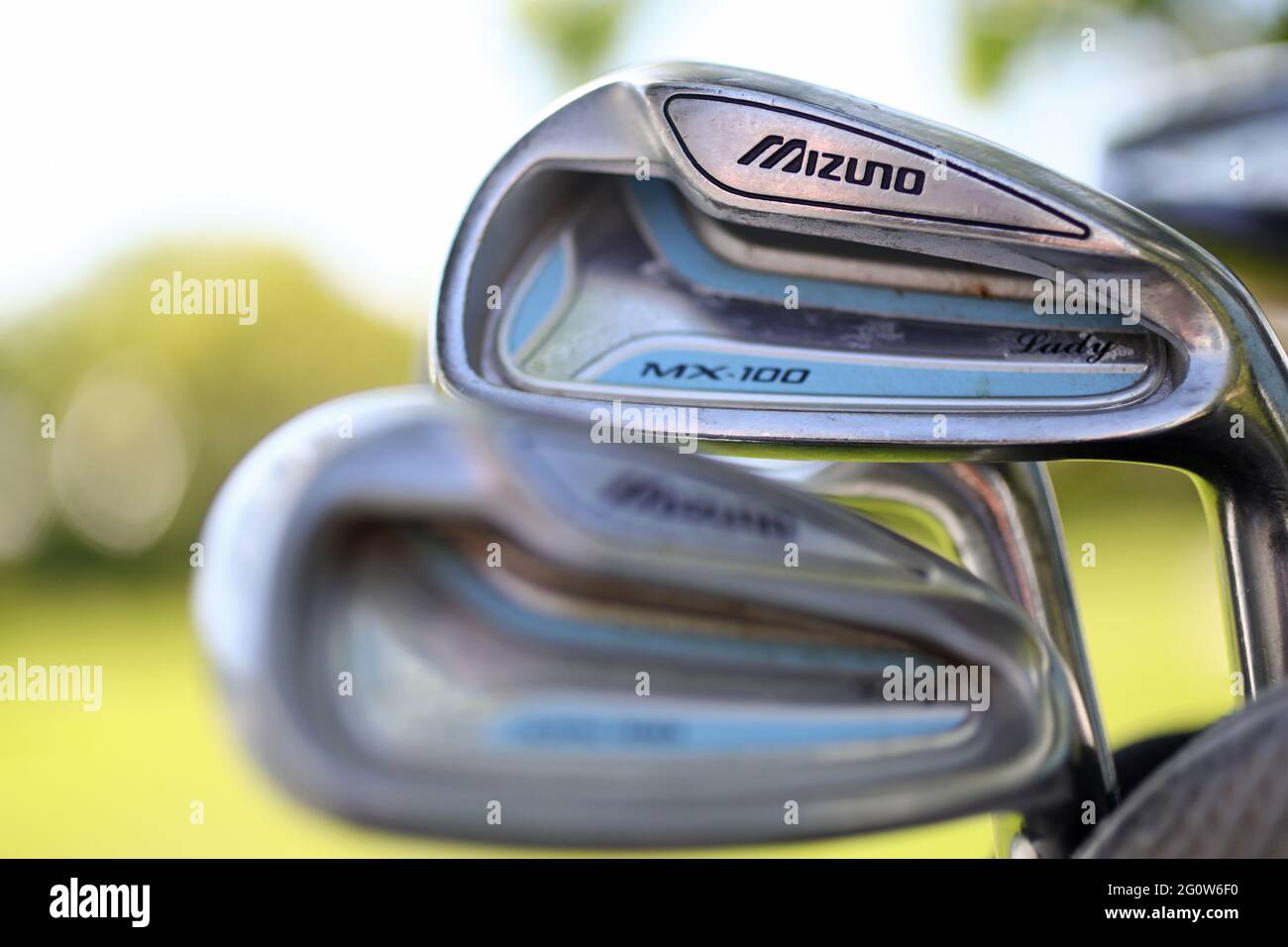Mizuno golf clubs on a golf course Stock Photo Alamy