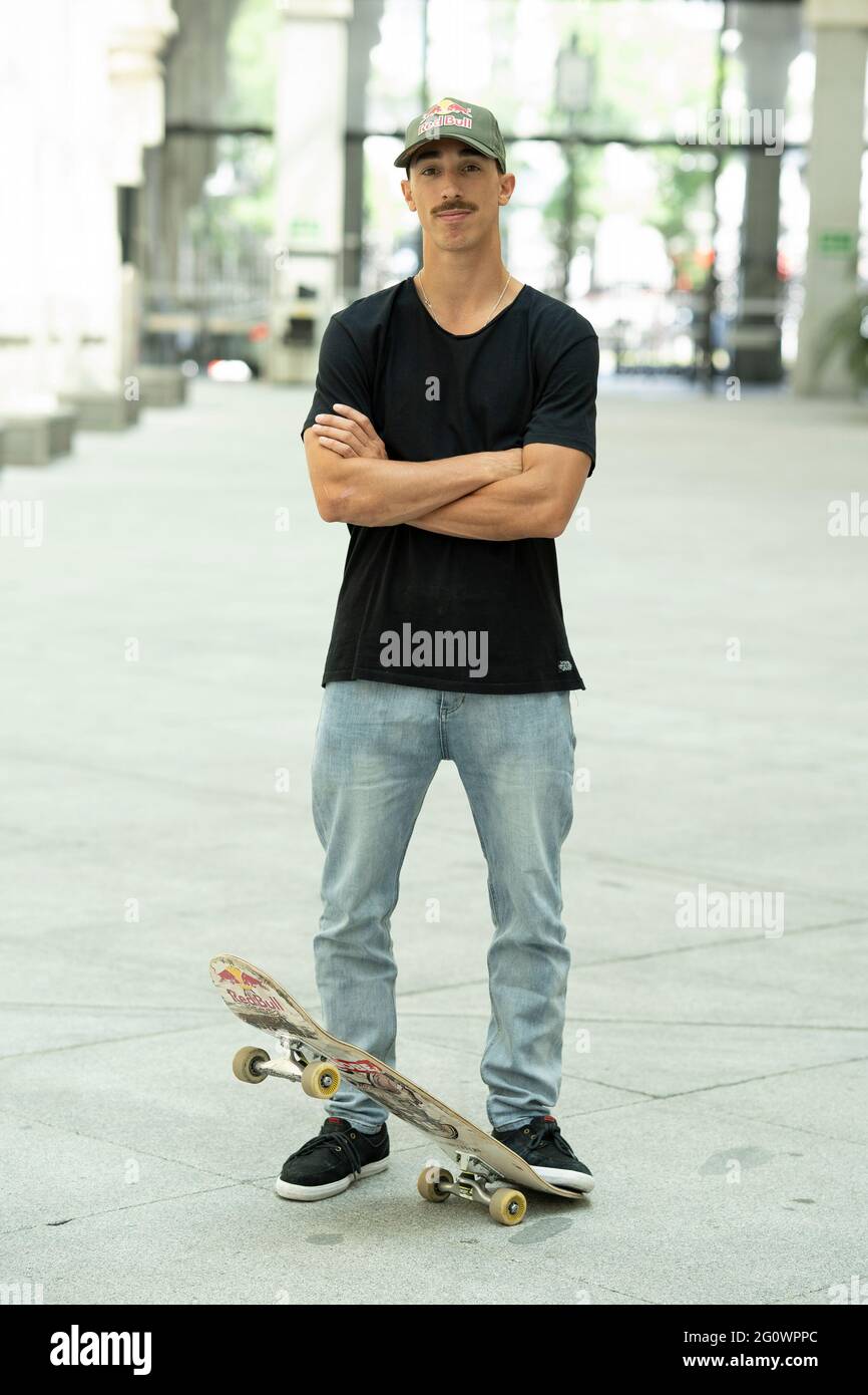 Danny leon hi-res stock photography and images - Alamy