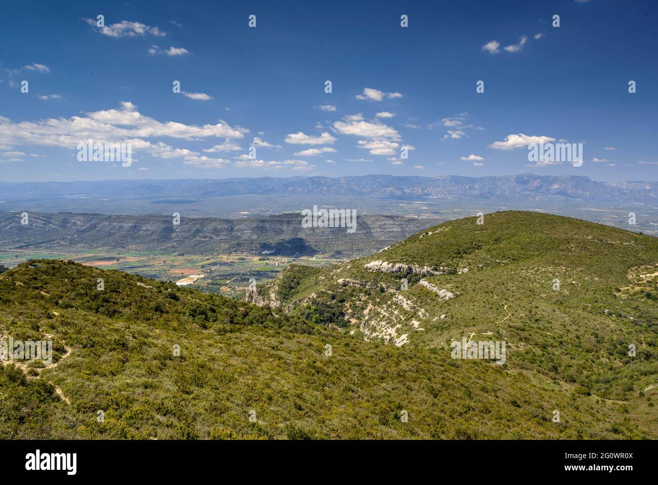 View from the Serra de Montsià looking towards the Ports / Puertos massif (Tarragona, Catalonia, Spain) Stock Photo