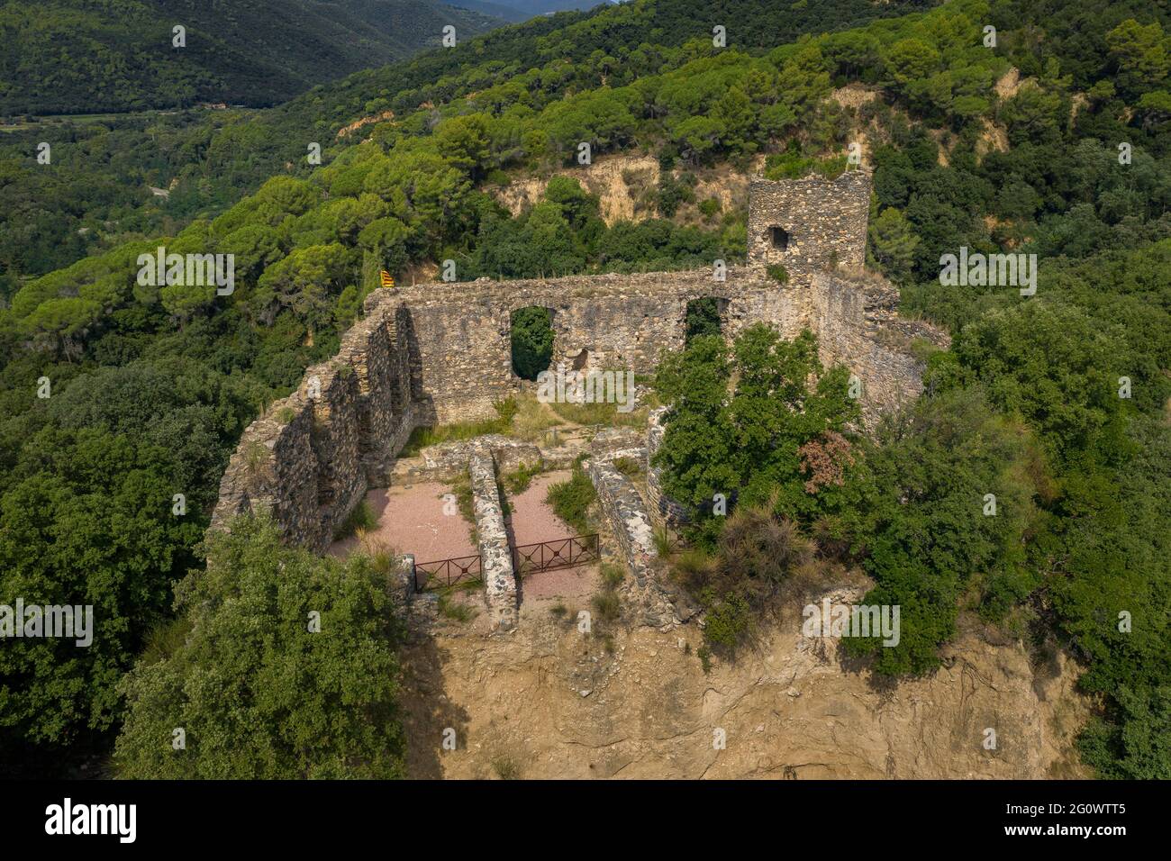 Chateau de montclus hi-res stock photography and images - Alamy