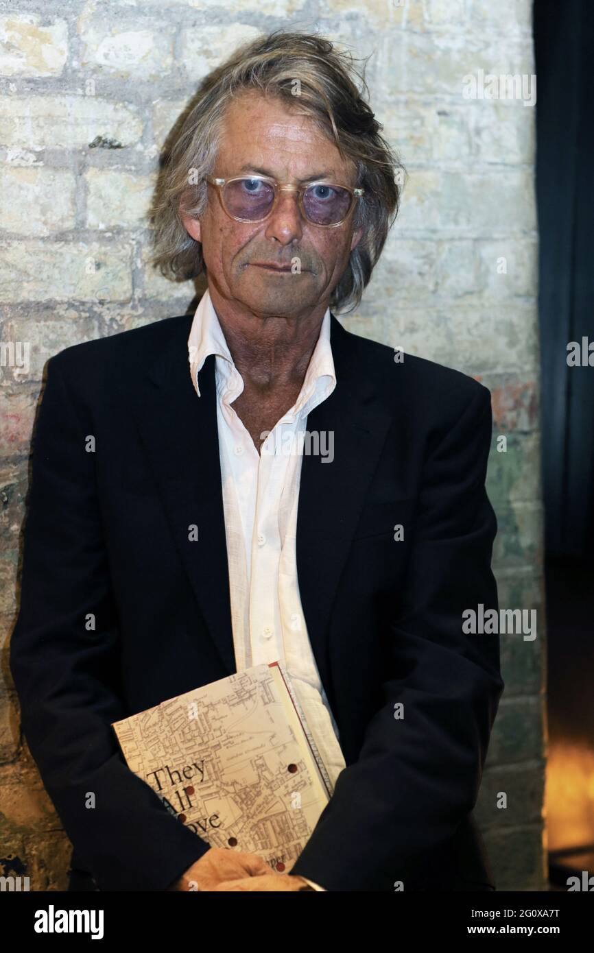 Bruce Robinson Director