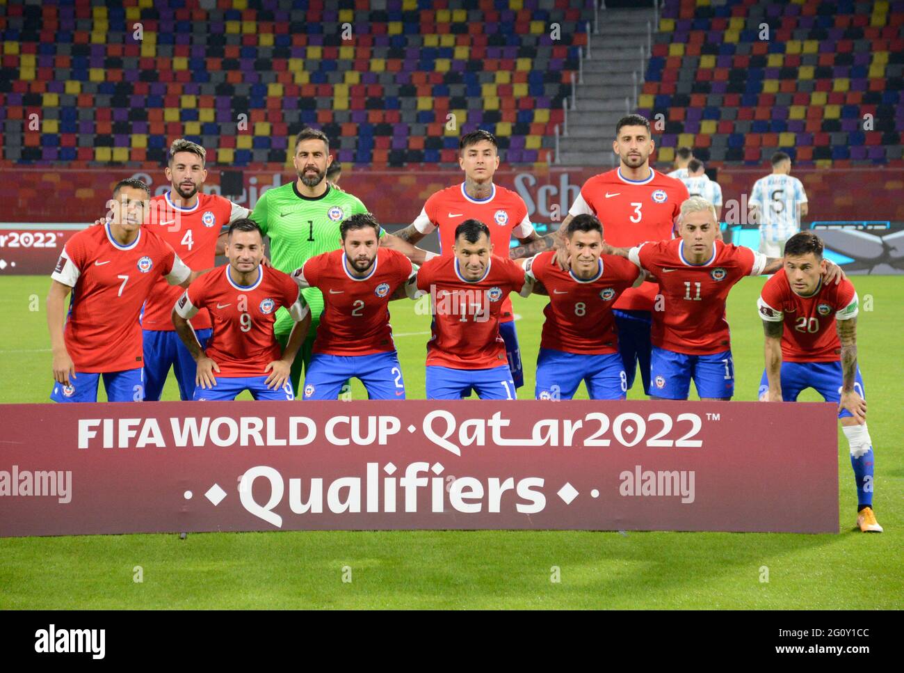 Santiago del Estero, Argentina. 3rd June 2021; Estadio &#xda;nico de Santiago del Estero, Santiago del Estero, Argentina; World Cup football qualification, Argentina versus Chile; Players of Chile pose for their official photo Credit: Action Plus Sports Images/Alamy Live News Stock Photo