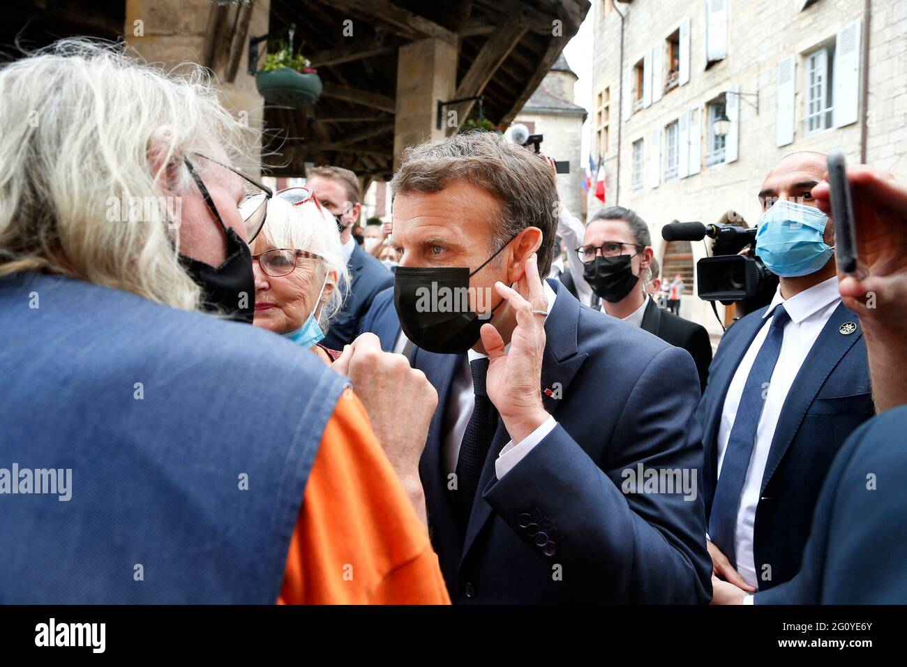 Martel, France. June 3 2021: French President Emmanuel Macron meets locals on June 3, 2021 in Martel during a two-days visit in the southern France department of Lot, the first stage of a nationwide tour ahead of next year's presidential election, in a risky repeat of previous meet-and-greet initiatives that saw him heckled by angry voters. The 43-year-old liberal, widely expected to seek a second term in polls next April and May, will begun what he calls the task of "measuring the country's pulse" in picturesque villages in southwest France. Credit: Abaca Press/Alamy Live News Stock Photo