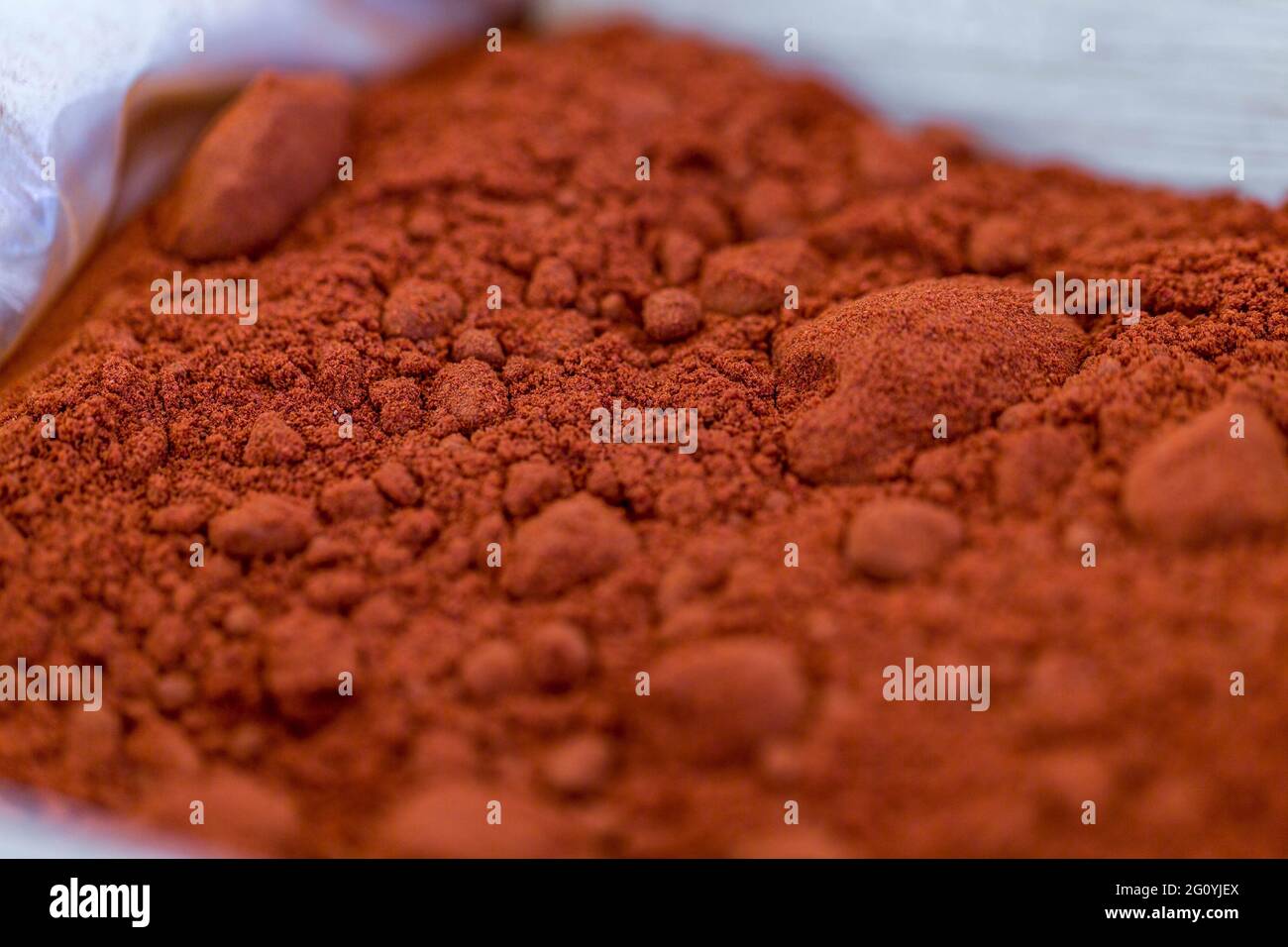Red ochre powder hi-res stock photography and images - Alamy