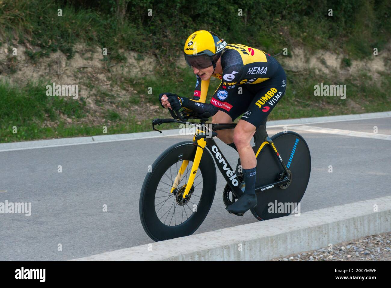 Barcelona, Spain. 23rd Mar, 2021. Koen Bouwman (team jumbo-visma) seen in action during an individual time trial.The Tour of Catalonia Cycling 2021 took place from March 22 to March 28, 2021. The second stage on March 23, 2021 is a time trial of 18.5 kilometers in the town of Banyoles (Spain). The winner of this stage is the Australian Rohan Dennis (Team Ineos Grenadiers). The winner of the final general classification is the British Adam Yates (Team Ineos Grenadier) (Photo by Laurent Coust/SOPA Images/Sipa USA) Credit: Sipa USA/Alamy Live News Stock Photo