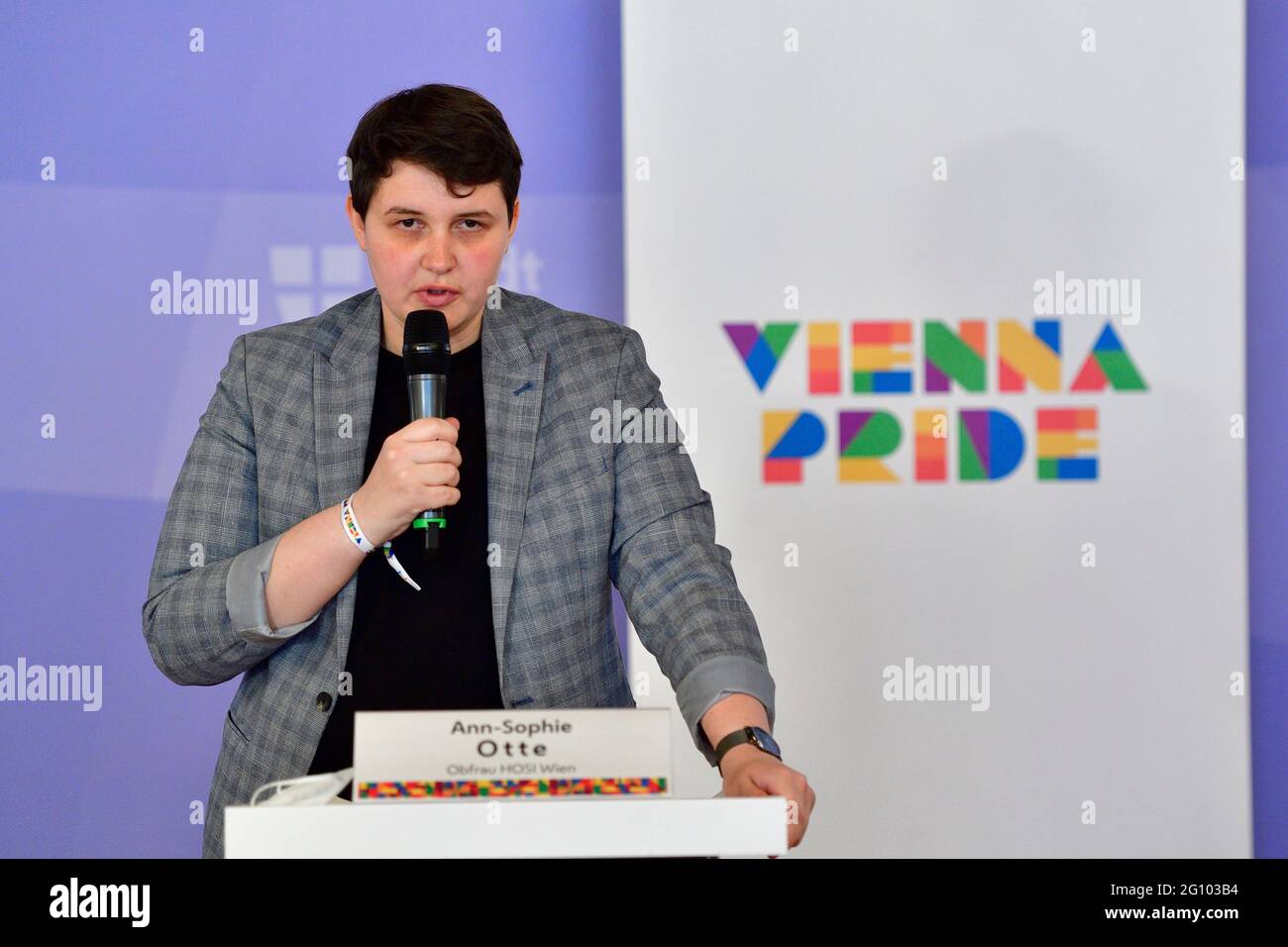 Vienna, Austria.  4th June, 2021. Press conference Vienna Pride. Stay safe, stay proud '- Vienna Pride 7.-20. June, with the 25th Rainbow Parade on June 19, 2021. The picture shows Ann-Sophie Otte, chairwoman of HOSI Vienna. Credit: Franz Perc / Alamy Live News Stock Photo