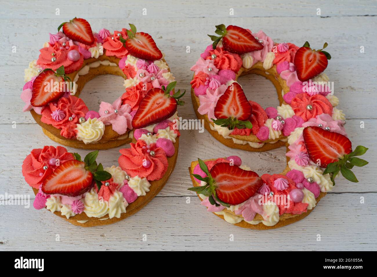 Unusual Cake Design High Resolution Stock Photography And Images Alamy