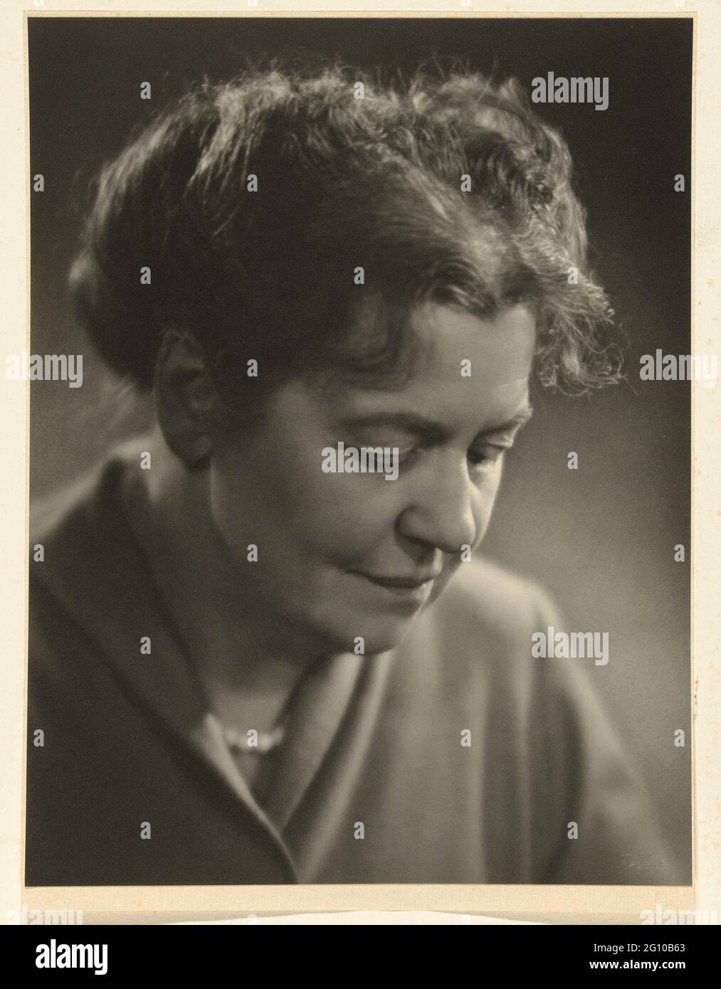 PORTRET TOP NAEFF Stock Photo Alamy