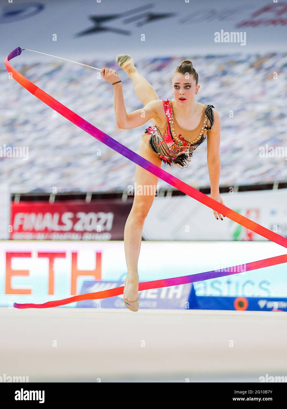 Dortmund, Germany. 04th June, 2021. The finals 2021: Gymnastics: Rhythmic Gymnastics, Westfalenhalle, German Championships, decision single: Margarita Kolosov shows her routine with the ribbon. Credit: Rolf Vennenbernd/dpa/Alamy Live News Stock Photo