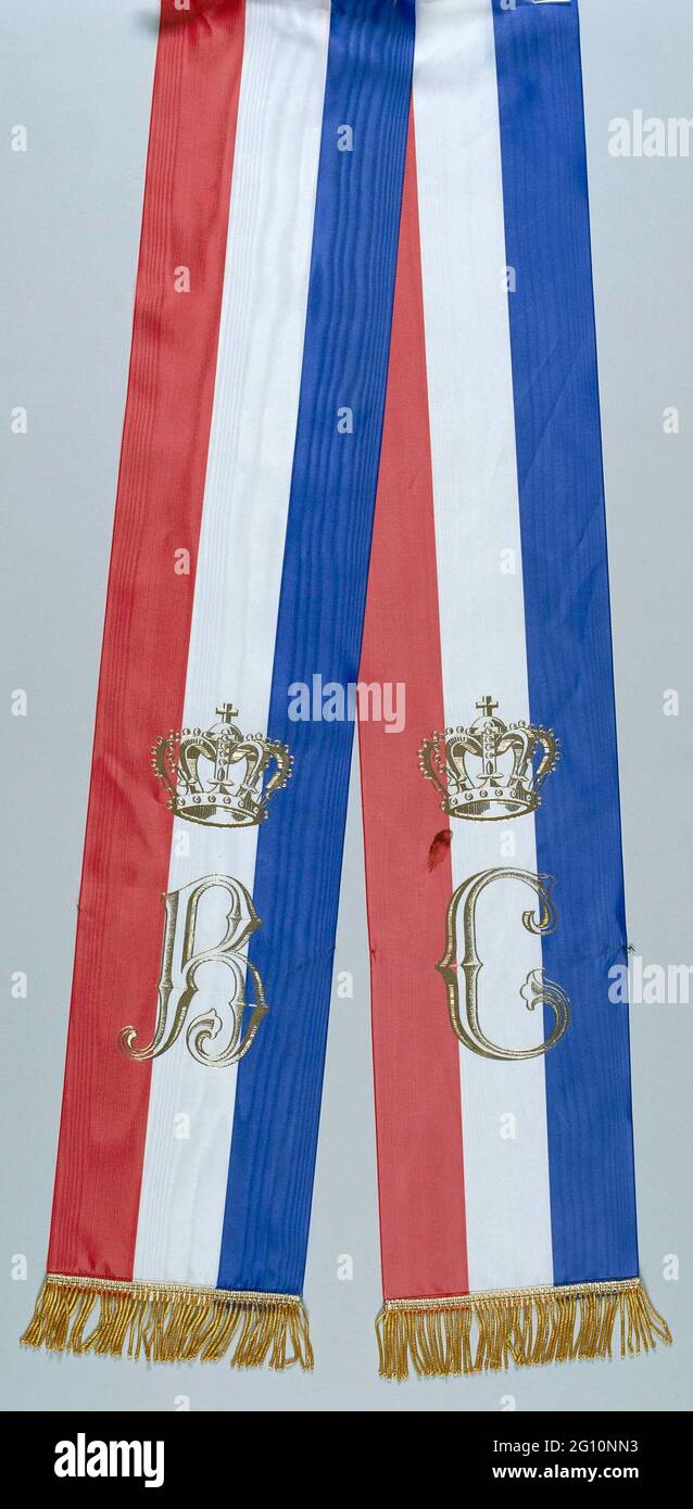 Ribbon of Queen Beatrix and Prince Claus. Two ribbons with three