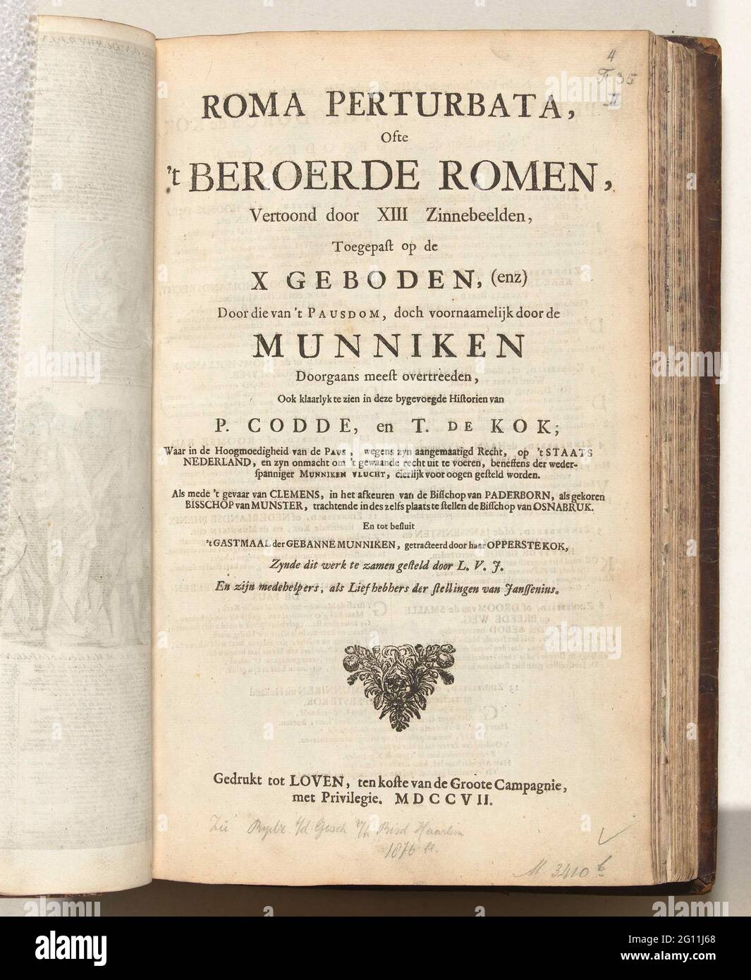 Title page for Roma Pertubata, 1706; Roma Perturbata, ORT 't stroke, shown by XIII symbols, applied to the X commandments, (etc) by that of Papersdom, but parasetically by the munniken usually to see most of P. in this by-enched Historians of P. Codde, and T. de Kok (...); Roma Pertubata / 't Lusthof from MoMus. Title page of the Roma Pertubata series of 1706, in the new multiploved edition of 1707. Series of 13 cartoons on the Jesuits in their disputes in 1705 with the Jansenists in the Republic. Part of the printing work under the collective title 't Lust Court of Momus with the bundled seri Stock Photo