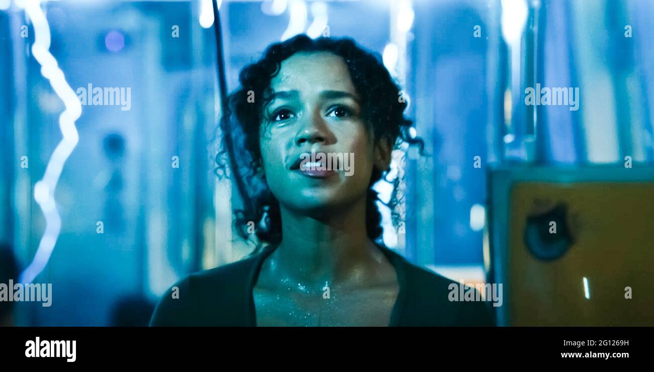 USA. Taylor Russell in a scene from the (C)Columbia Pictures new movie: Escape  Room 2 (2021) . Plot: Six people unwittingly find themselves locked in  another series of escape rooms, slowly uncovering
