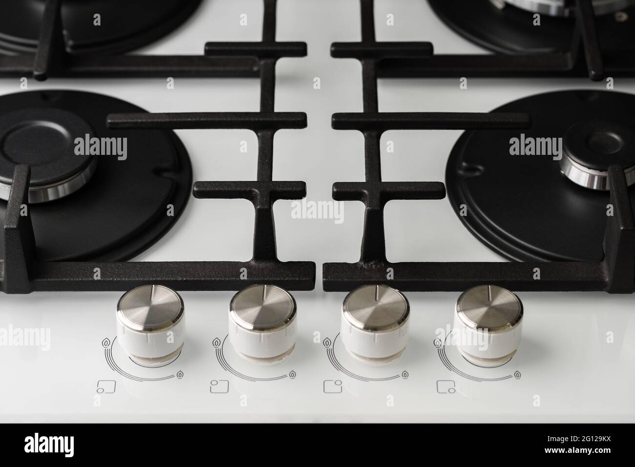 Knob switch on the electric stove closeup Stock Photo Alamy