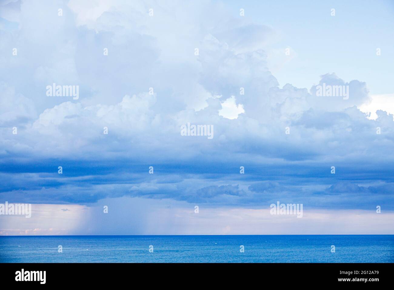Florida curtain hi-res stock photography and images - Alamy