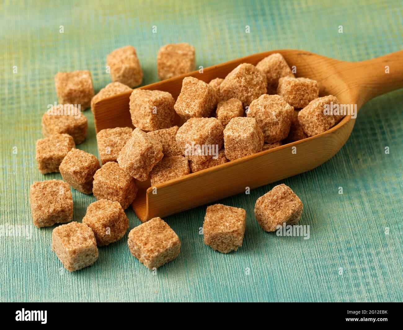 Sugar cubes eat hires stock photography and images Alamy