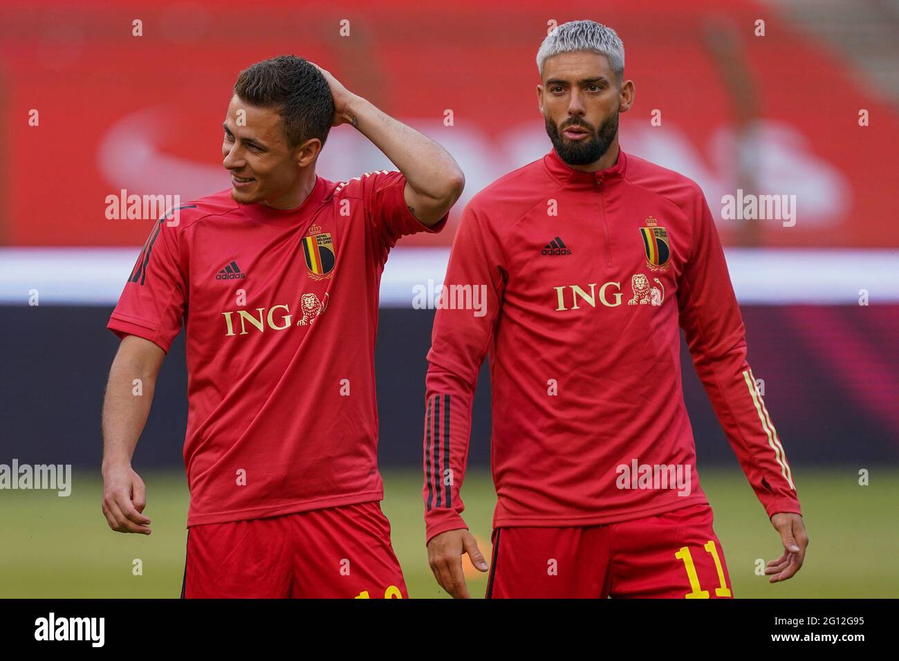 BRUSSEL, BELGIUM - JUNE 3: Thorgan Hazard of Belgium and Yannick Carrasco of Belgium during the International Friendly match between Belgium and Greec Stock Photo