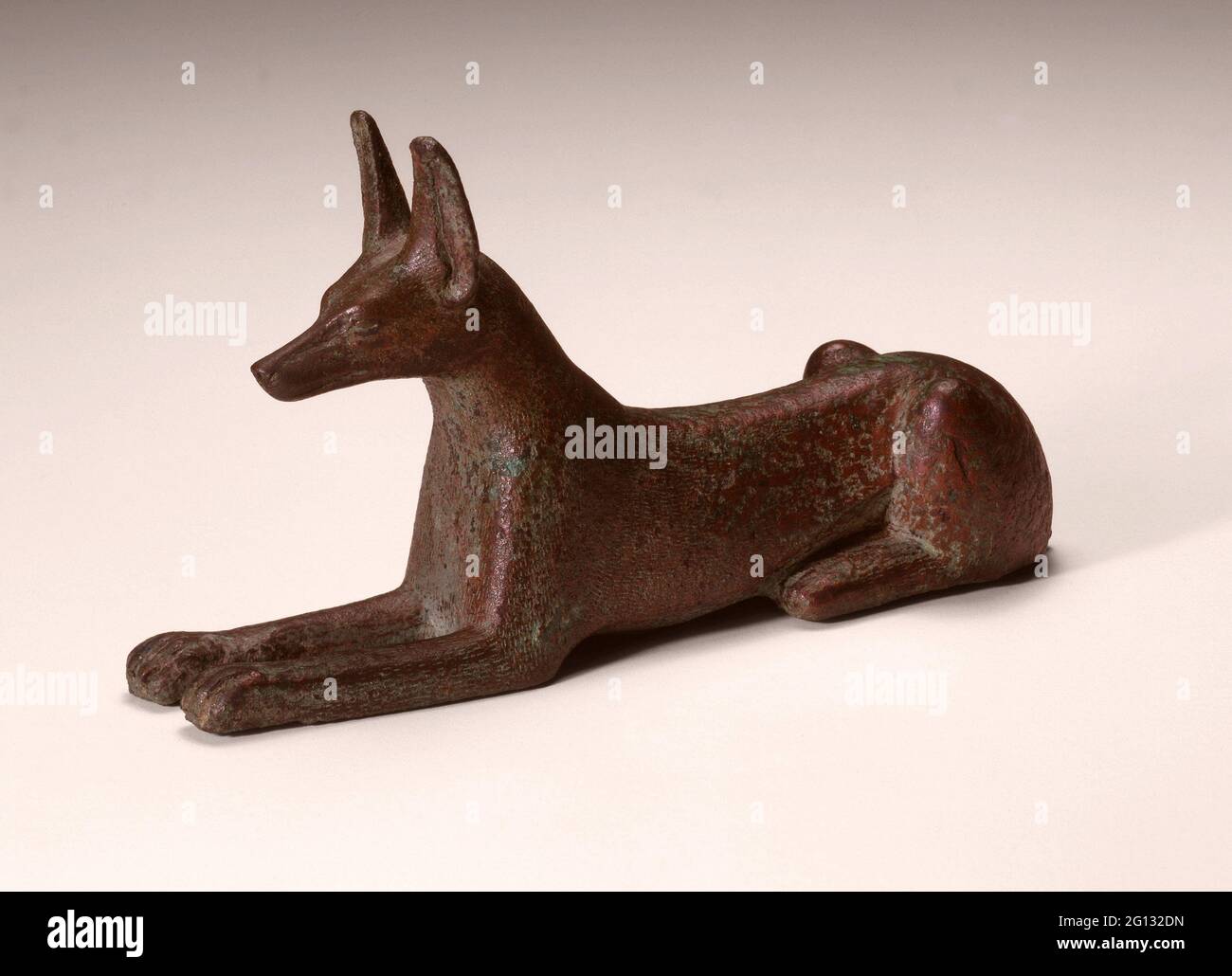 Ancient Egyptian. Statuette of a Jackal - Saite Period, Dynasty 26 (664 - 525 BC) - Egyptian. Bronze. 664 BC - 525 BC. Stock Photo