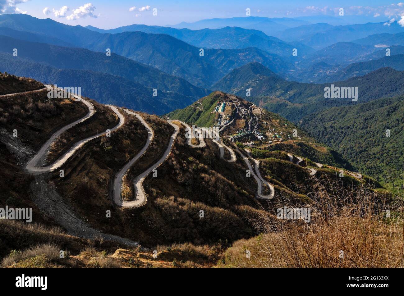 Curvy roads on Old Silk Route, Silk trading route between China and India, Sikkim Stock Photo