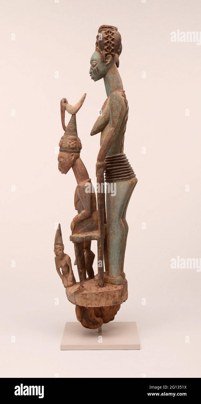 Veranda Post of Enthroned King and Senior Wife (Opo Ogoga) - 1910/14 - Olowe of Ise (died 1938) Yoruba Ikere, Ekiti region, Nigeria From the palace Stock Photo