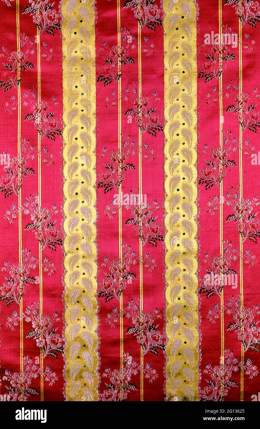 Warp faced satin weave hi-res stock photography and images - Alamy