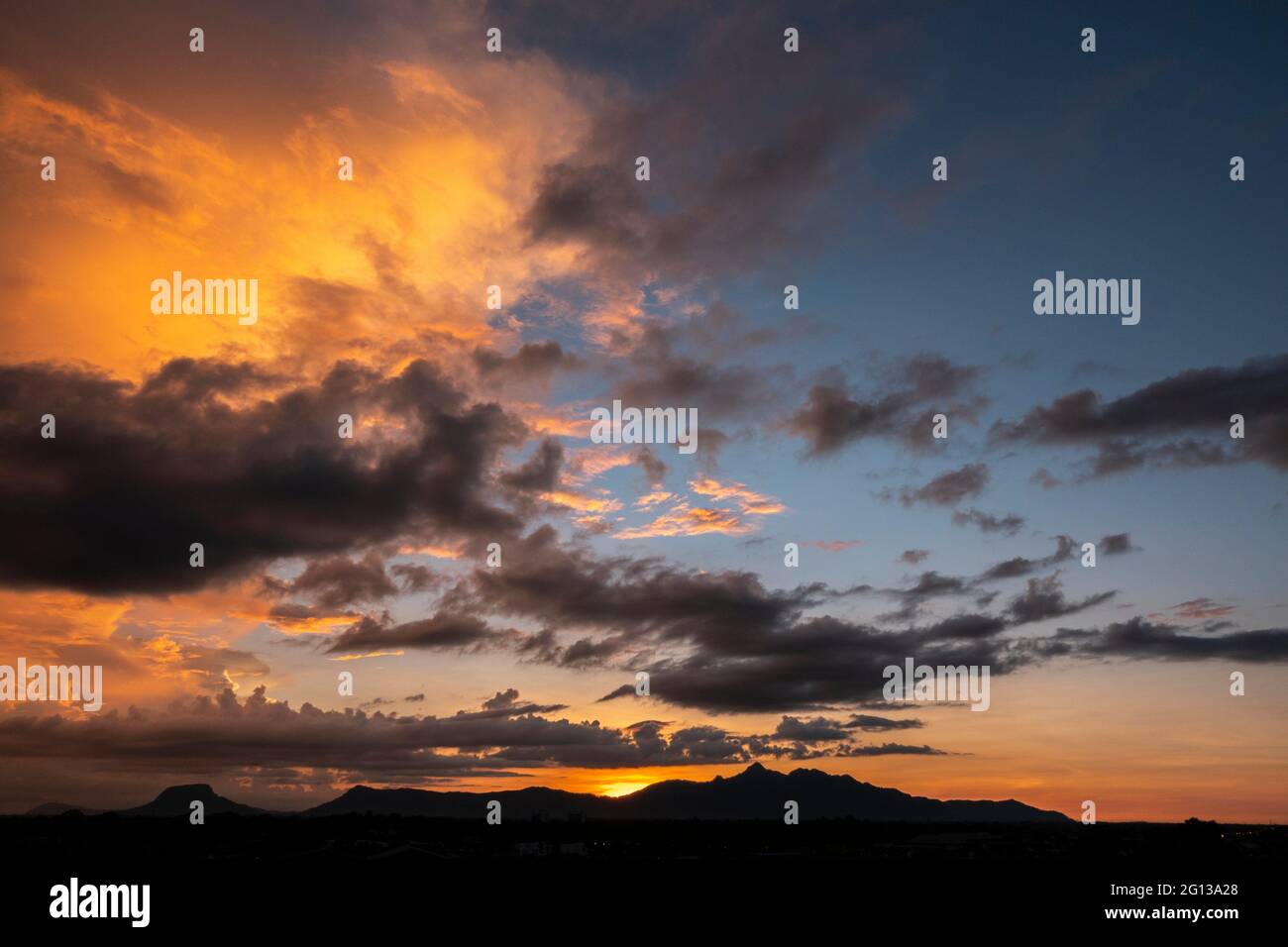 Dusk At Gunung Serapi, Matang, Sarawak, East Malaysia Stock Photo - Alamy