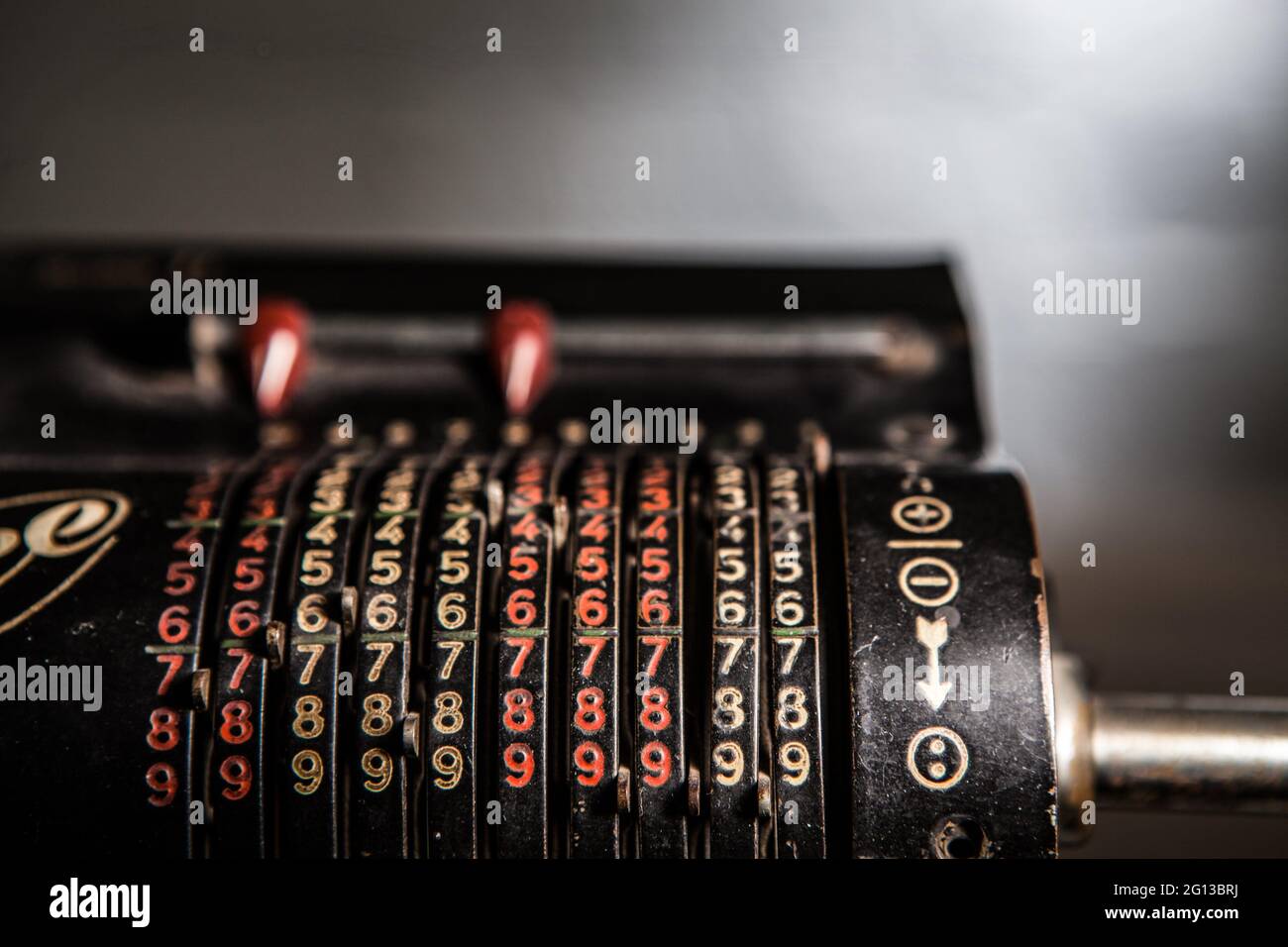 Manual calculator hires stock photography and images Alamy
