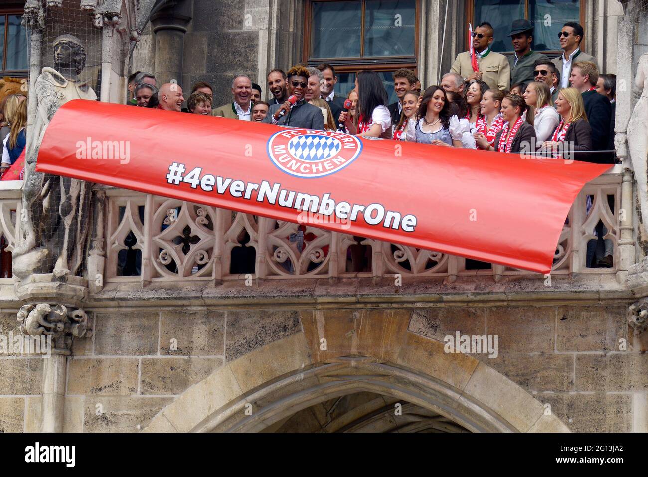 FC Bayern Munich´s men´s and ladies team celebrate the German Football Championship at the balcony of the New Town Hall in Munich, 2016 Stock Photo