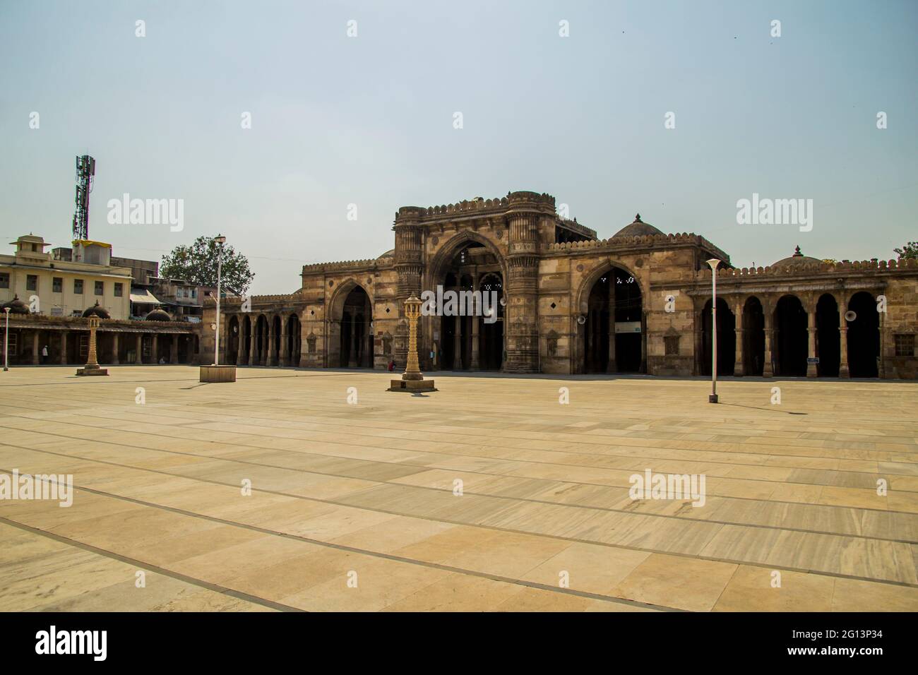 Heritage stone mosque jami hi-res stock photography and images - Alamy