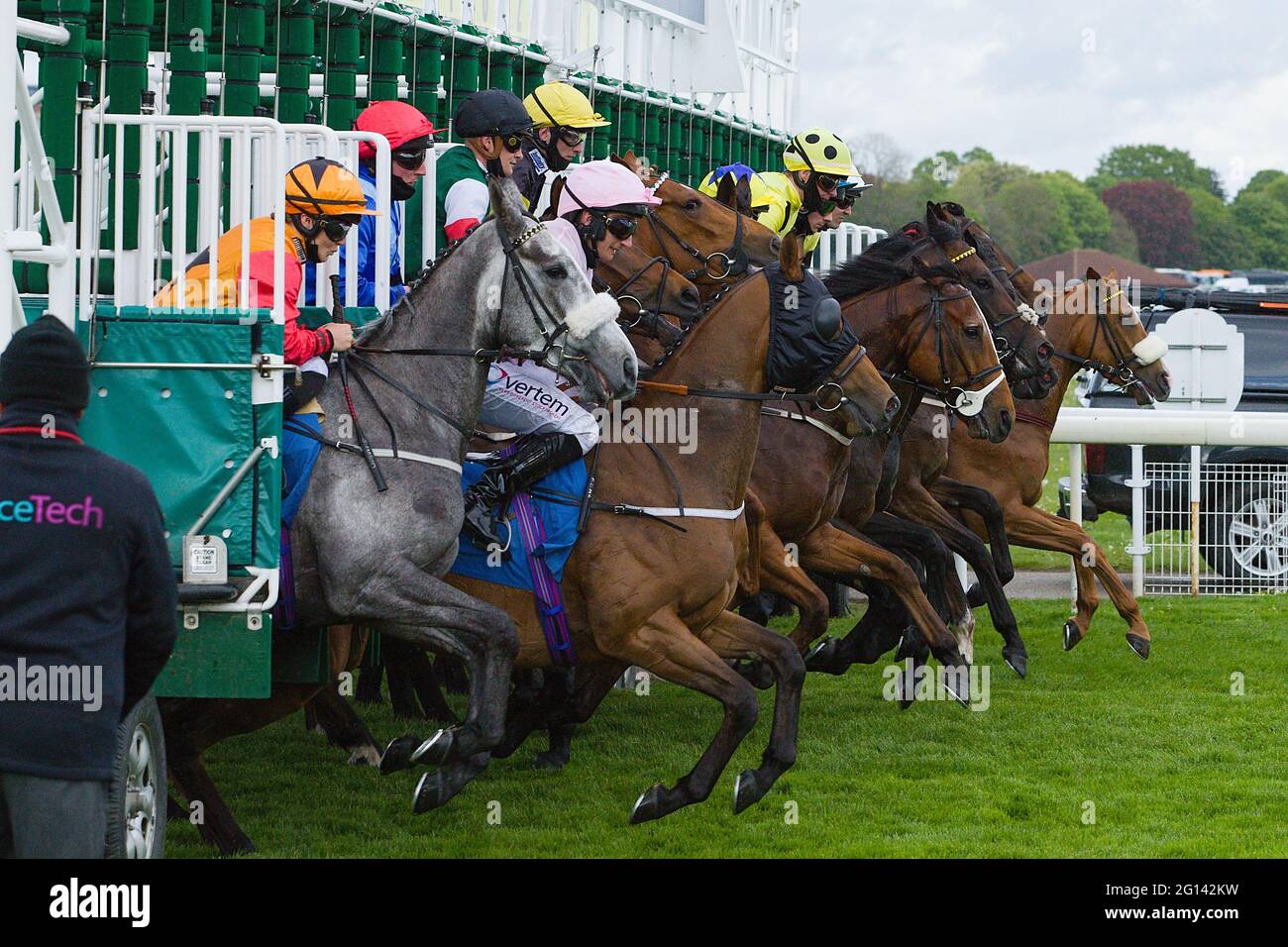 Starting Gate High Resolution Stock Photography And Images Alamy Starting Gate High Resolution Stock Photography And Images Alamy