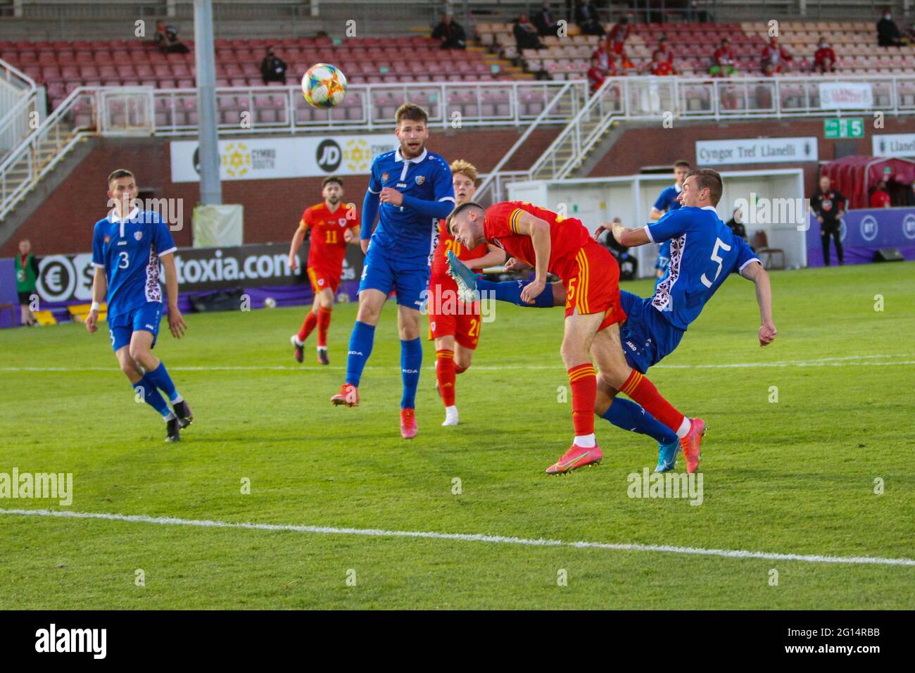 Wales u21 davies hi-res stock photography and images - Alamy