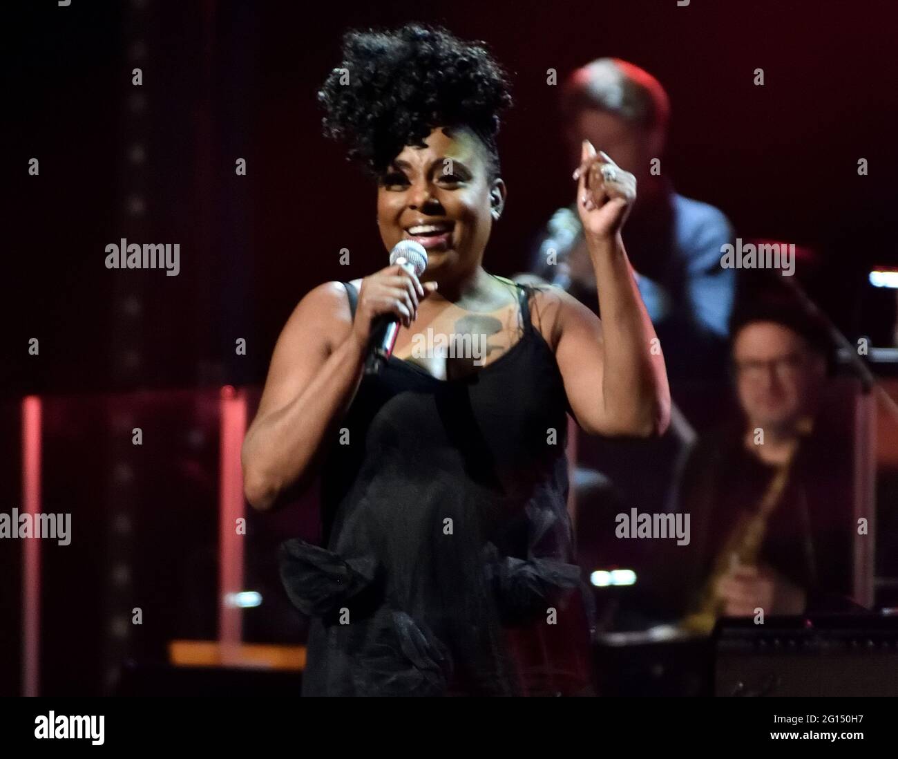 Ledisi High Resolution Stock Photography and Images Alamy