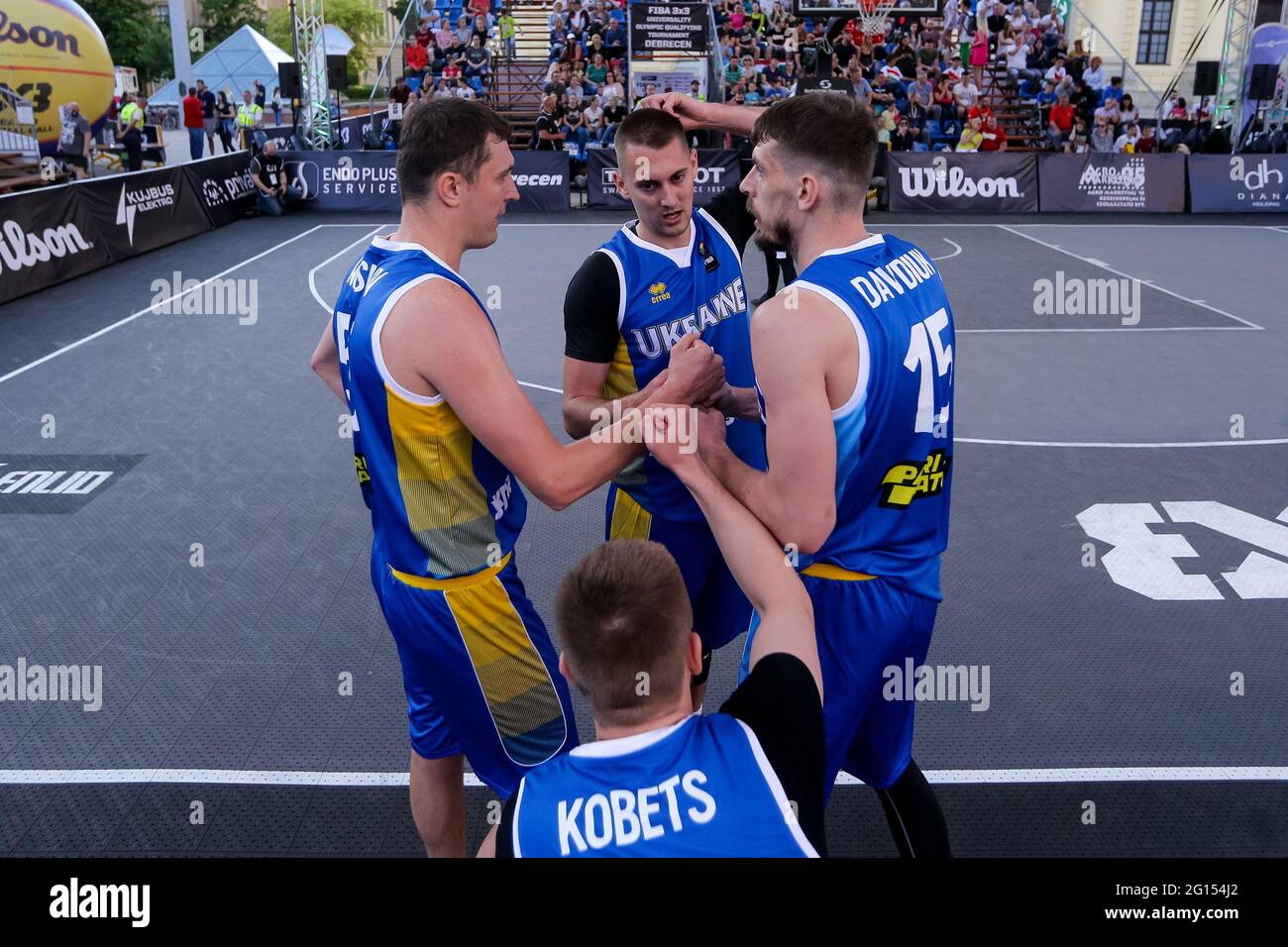 04-06-2021: Basketbal: FIBA 3x3 Olympic Qualifying Tournament: Debrecen  DEBRECEN, HUNGARY - JUNE 4: Sasha Kobets of Ukraine, Anton Davydiuk of  Ukraine Stock Photo - Alamy