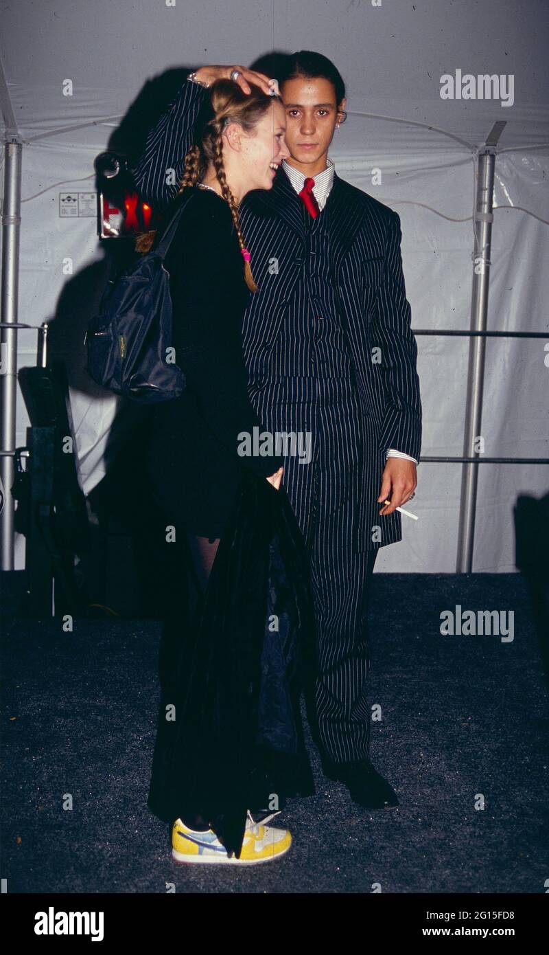 Oct 10, 1996; HONG KONG; Model KATE MOSS & designer CALVIN KLEIN at Klein's  new CK store, opening in Hong Kong. © Ruaridh Stewart/ZUMAPRESS.com/Alamy  Live News Stock Photo - Alamy