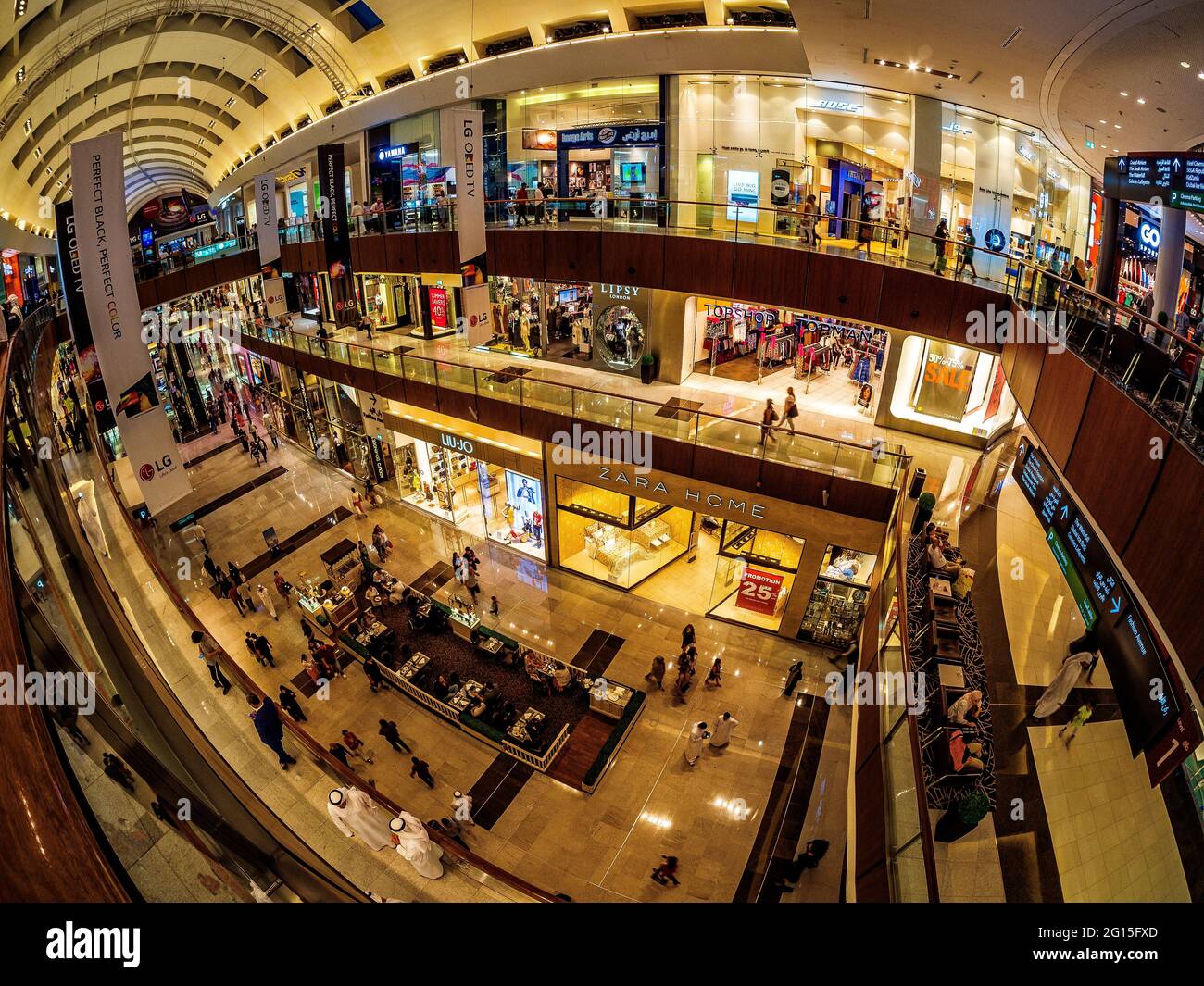 Panorama mall shop hi-res stock photography and images - Alamy