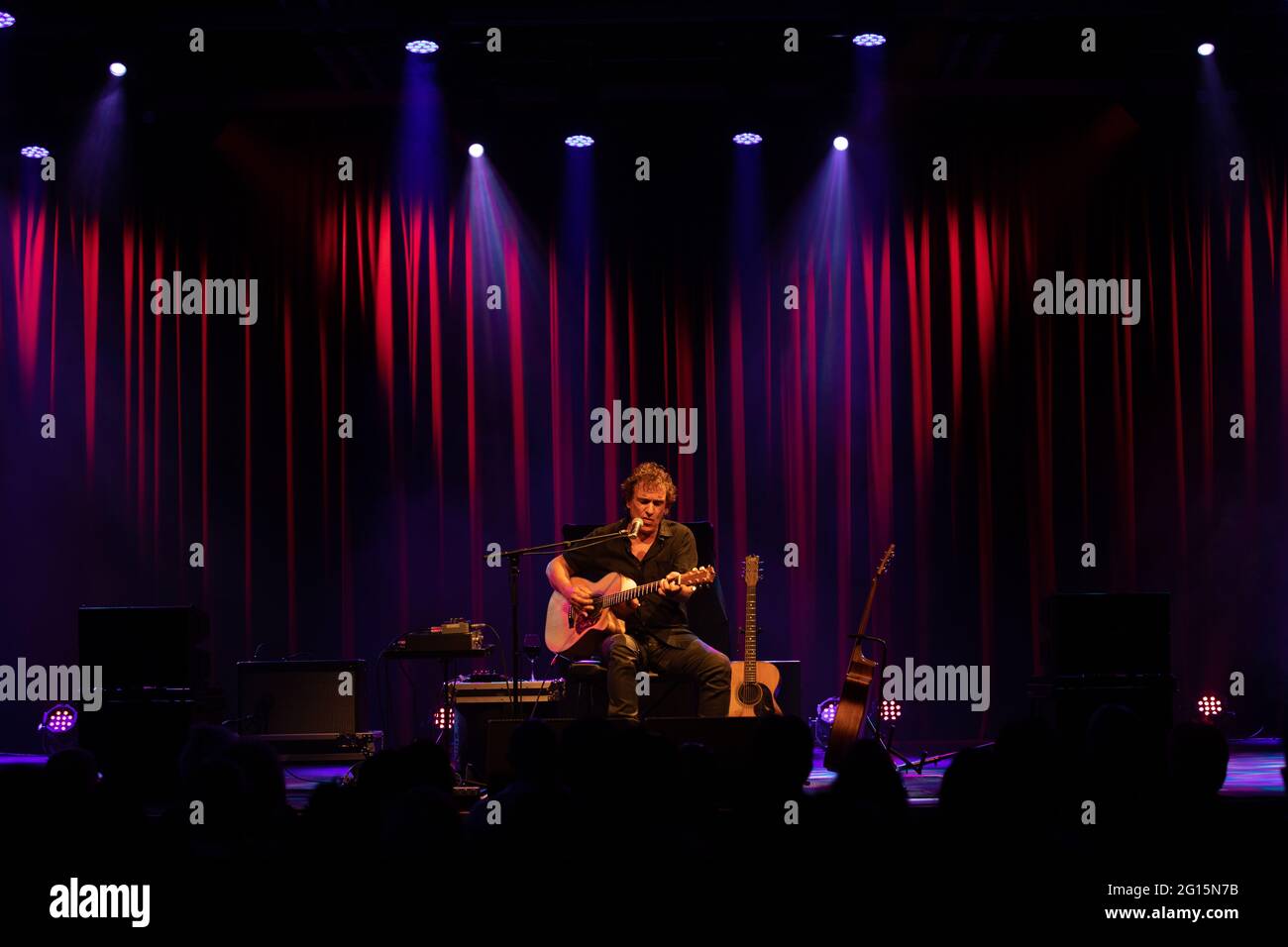 Ian Moss (Cold Chisel) performs a live solo show to celebrate 30 years of his first solo album, The Matchbox Tour Stock Photo