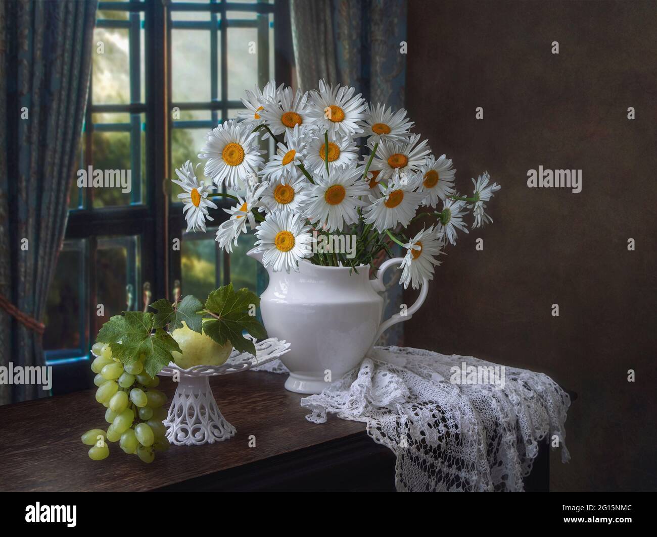 Still life with bouquet of flowers and fruits Stock Photo - Alamy