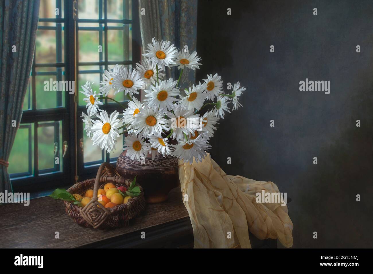 Still life with bouquet of flowers and fruits Stock Photo - Alamy