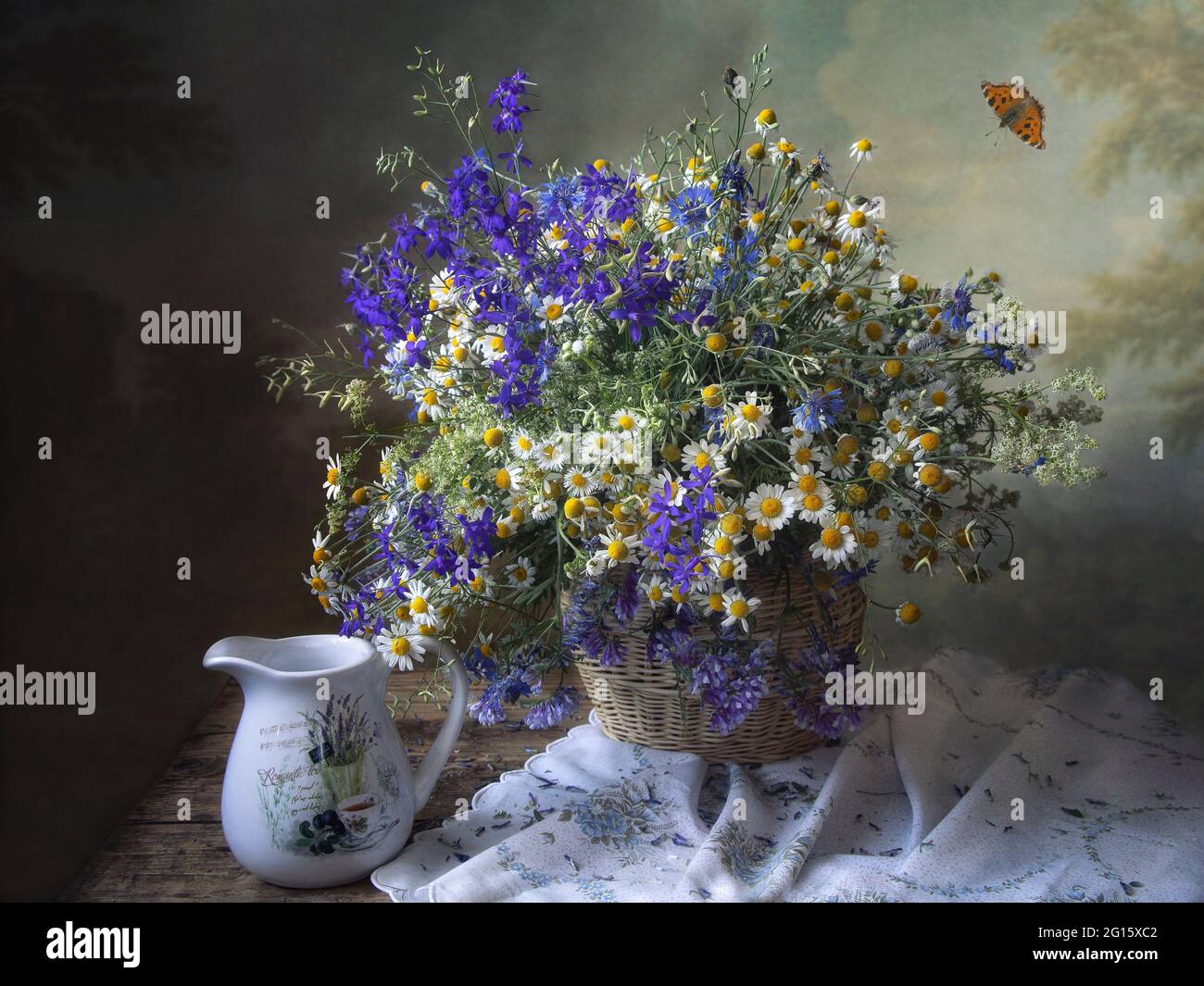 Still life with splendid bouquet of wildflowers Stock Photo - Alamy