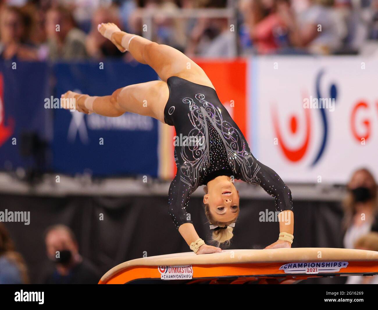 Texas, USA. 04th June, 2021. June 4, 2021: MyKayla Skinner performs one of her vaults during Day 1 of the 2021 U.S. Gymnastics Championships at Dickies Arena in Fort Worth, TX. Kyle Okita/CSM Credit: Cal Sport Media/Alamy Live News Stock Photo