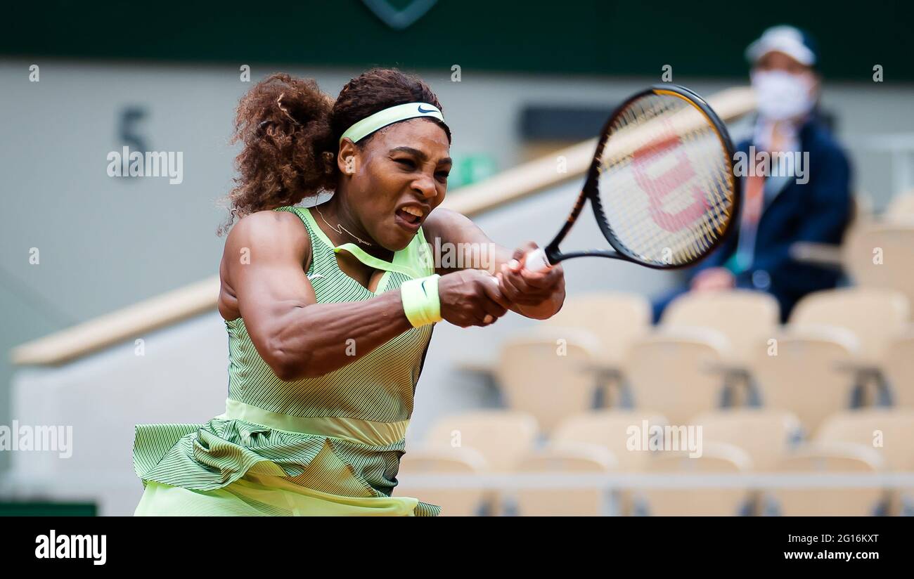 Paris, France. 04th June, 2021. Serena Williams of the United States during  the Roland-Garros 2021, Grand Slam tennis tournament on June 4, 2021 at  Roland-Garros stadium in Paris, France - Photo Rob