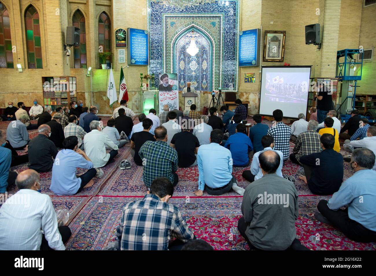 (6/4/2021) Hassan Abbasi an Iranian political strategist and an Islamic Revolutionary Guard Corps (IRGC) officer and Supporter of head of Iran's judiciary, and Iran's June 18 presidential elections candidate Ebrahim Raisi, gives a speech at the mosque in southwest of tehran. (Photo by Sobhan Farajvan / Pacific Press/Sipa USA) Stock Photo