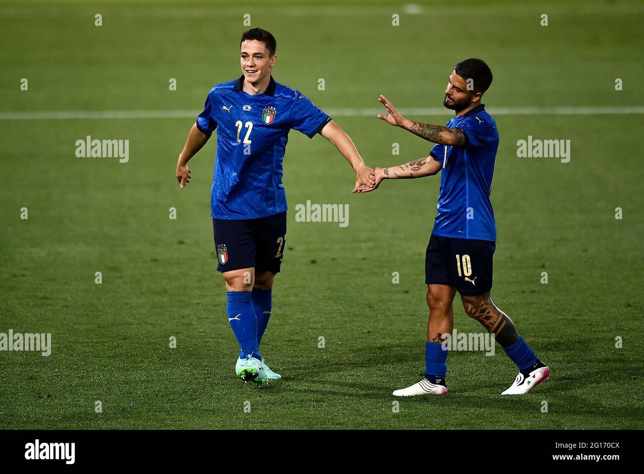 Bologna, Italy. 04 June 2021. Giacomo Raspadori (L) and Lorenzo Insigne of Italy are seen during the international friendly match between Italy and Czech Republic. Italy won 4-0 over Czech Republic. Credit: Nicolò Campo/Alamy Live News Stock Photo