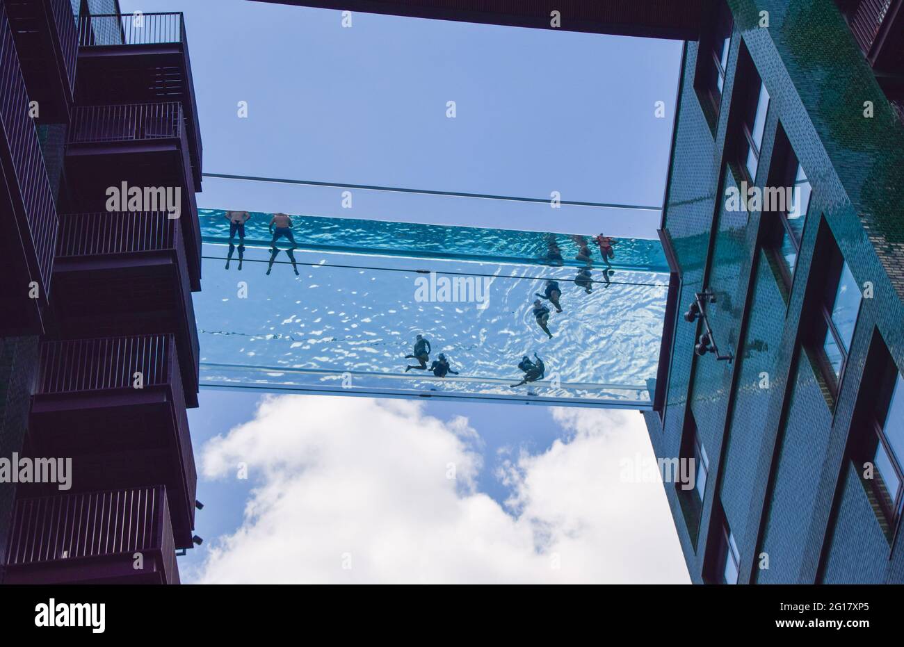 London United Kingdom 5th June 21 People In The Newly Opened Sky Pool A Swimming Pool Suspended 35 Metres Above Ground Between Two Apartment Buildings Next To The Us Embassy In Nine