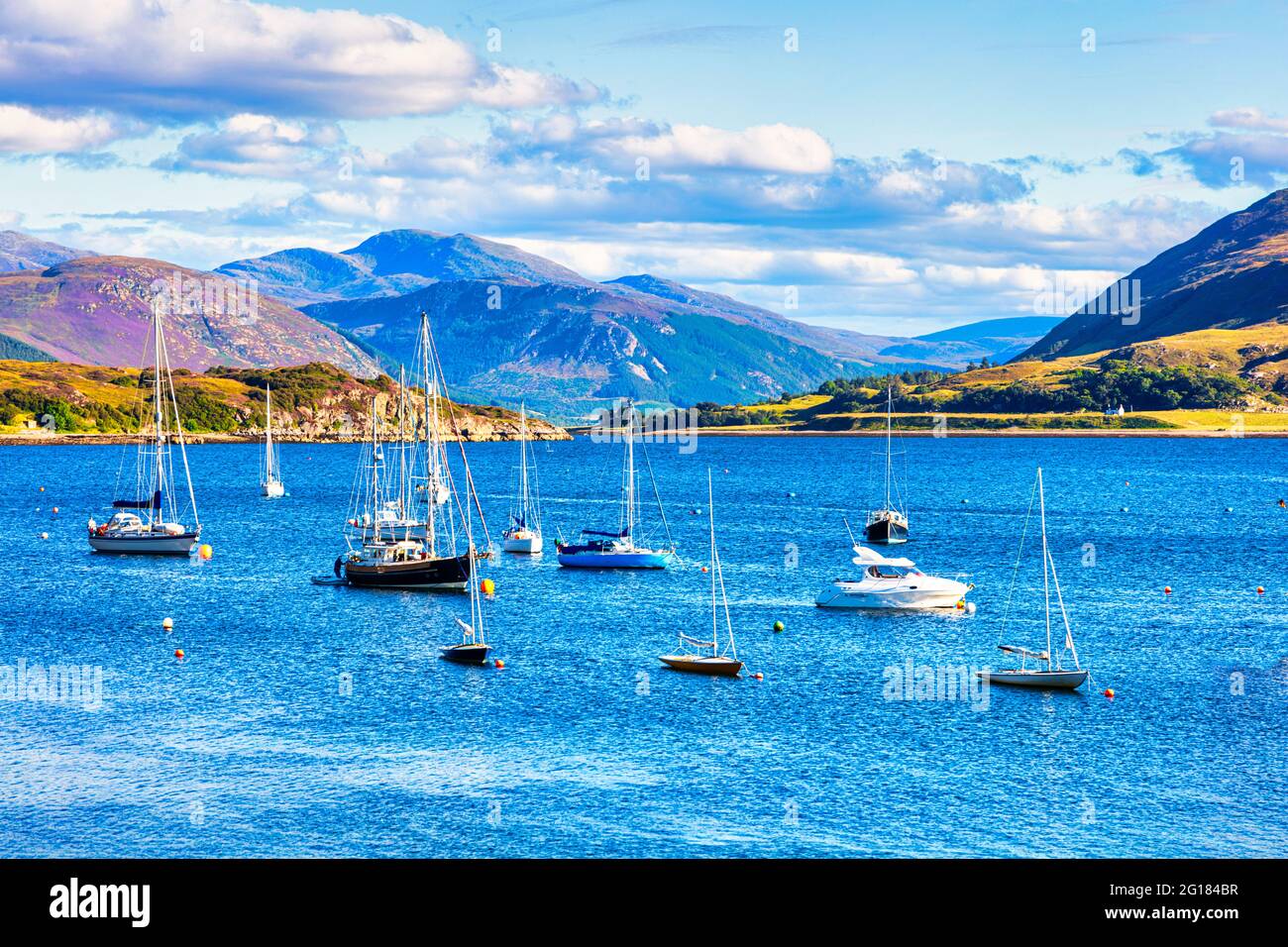 The  picturesque fishing town  of Ullapool, Ulapul,on the shores of  Loch Broom, on the scenic NC 500, Ross and Cromarty, Highlands, Scotland Stock Photo