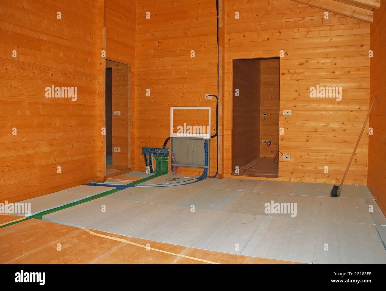 Floor Insulation High Resolution Stock Photography And Images Alamy