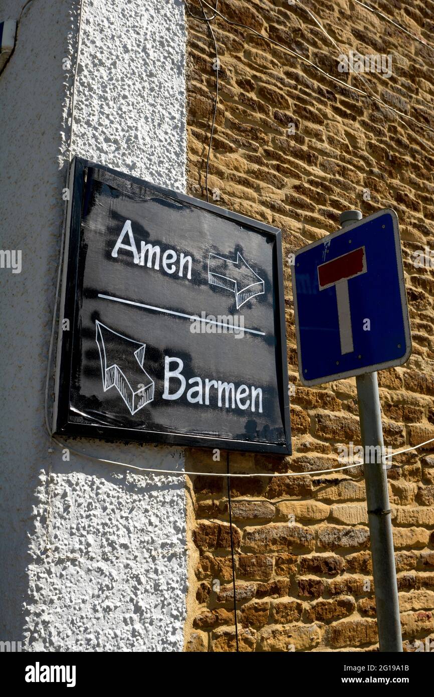 Amusing signs hi-res stock photography and images - Alamy