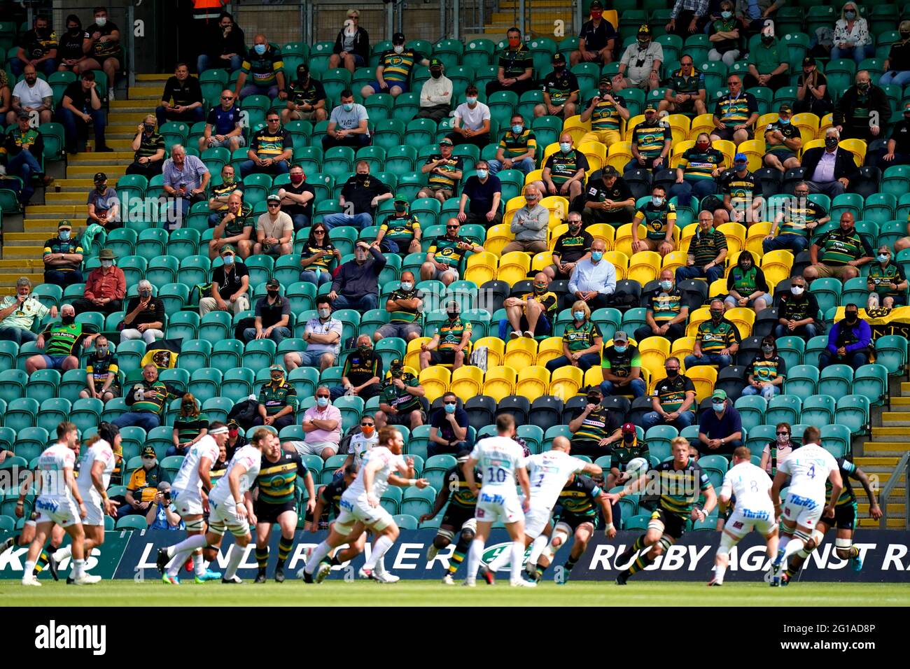 Premiership rugby fans hi-res stock photography and images - Page 20
