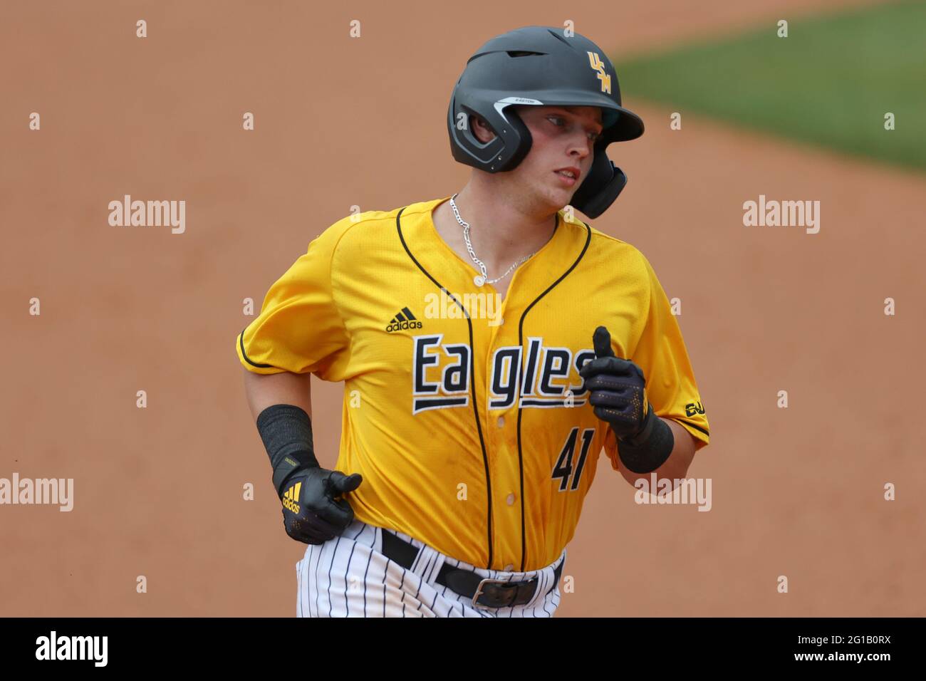 Run day hires stock photography and images Alamy