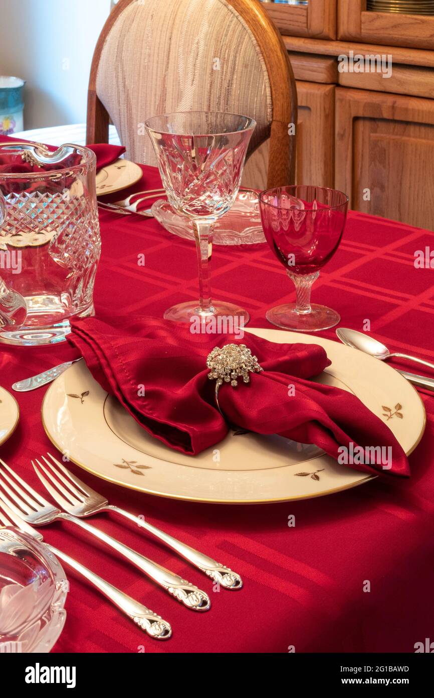Luxury Dining Setting Hi res Stock Photography And Images Alamy
